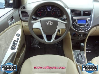2012 Hyundai Accent  GLS