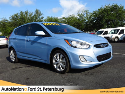 2012 Hyundai Accent  SE
