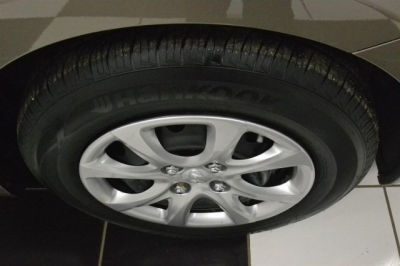 2012 Hyundai Accent  GLS
