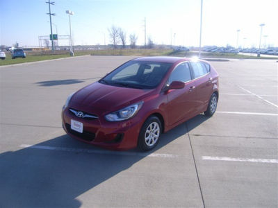 2013 Hyundai Accent  GS