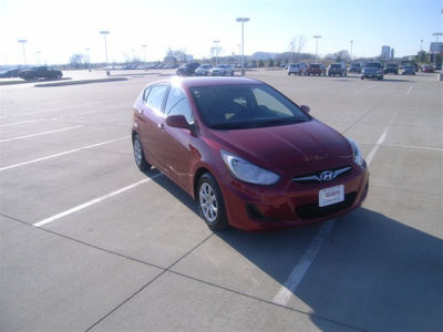 2013 Hyundai Accent  GS
