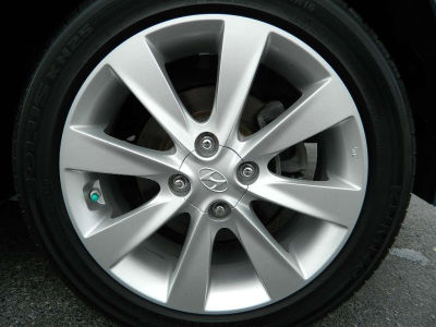 2012 Hyundai Accent  SE