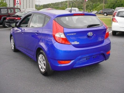 2012 Hyundai Accent
