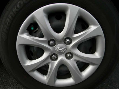 2012 Hyundai Accent  GLS