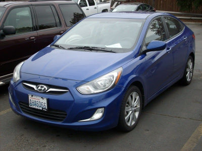 2012 Hyundai Accent  GLS