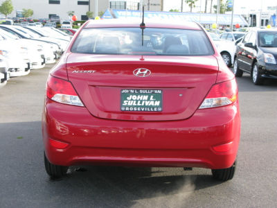 2012 Hyundai Accent  GLS
