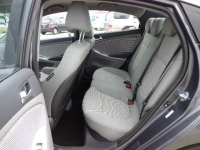 2012 Hyundai Accent  GLS