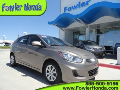 2012 Hyundai Accent  GS