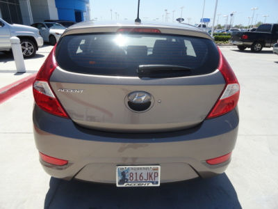 2012 Hyundai Accent  GS