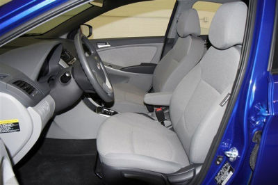 2012 Hyundai Accent  GLS