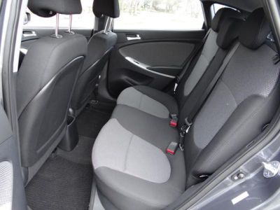 2012 Hyundai Accent GS
