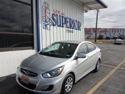2012 Hyundai Accent  GLS