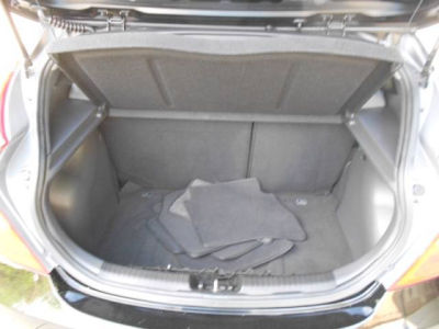 2012 Hyundai Accent  SE