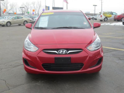 2012 Hyundai Accent  GLS
