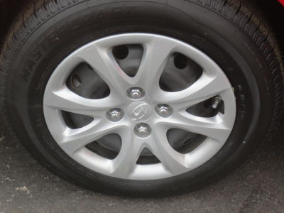 2012 Hyundai Accent  GLS