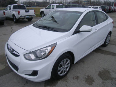 2012 Hyundai Accent  GLS