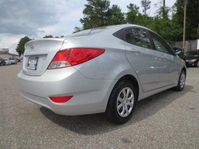 2013 Hyundai Accent  GLS