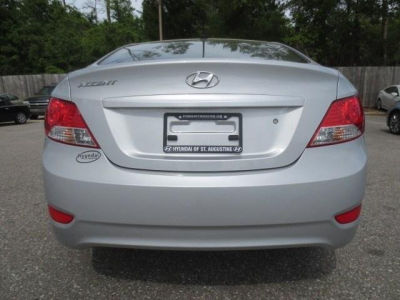 2013 Hyundai Accent  GLS
