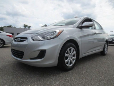 2013 Hyundai Accent  GLS