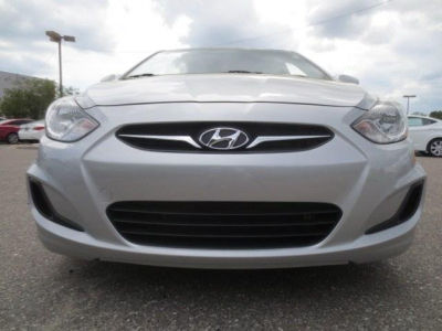 2013 Hyundai Accent  GLS