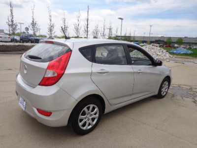 2012 Hyundai Accent