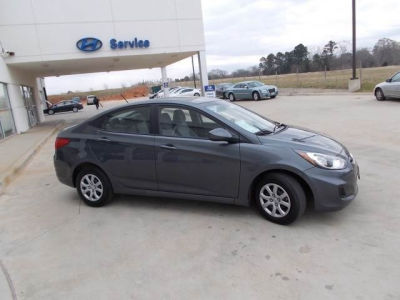 2012 Hyundai Accent  GLS
