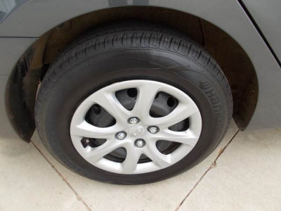 2012 Hyundai Accent  GLS