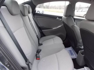2012 Hyundai Accent  GLS
