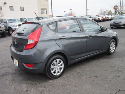 2013 Hyundai Accent GS
