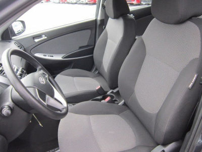 2013 Hyundai Accent GS