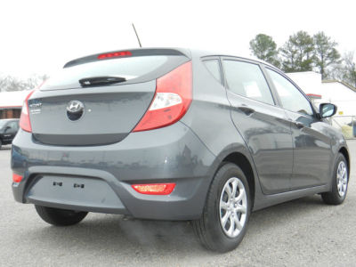2012 Hyundai Accent  GS