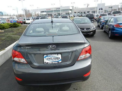 2013 Hyundai Accent  GLS