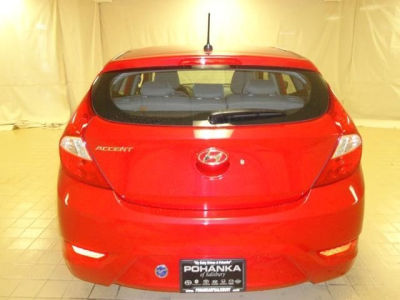 2012 Hyundai Accent  GS