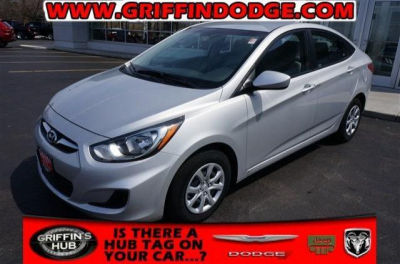 2012 Hyundai Accent  GLS