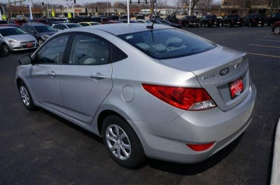 2012 Hyundai Accent GLS