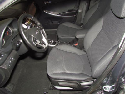 2012 Hyundai Accent  SE