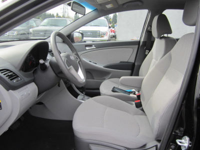 2012 Hyundai Accent