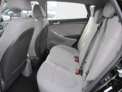 2012 Hyundai Accent