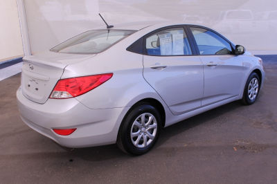 2012 Hyundai Accent  GLS