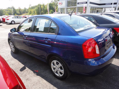 2011 Hyundai Accent  GLS
