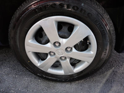 2011 Hyundai Accent  GLS