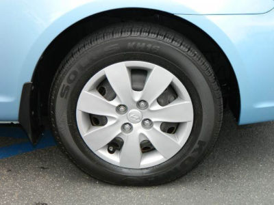 2011 Hyundai Accent  GS