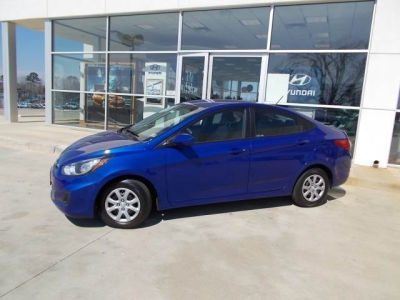 2012 Hyundai Accent  GLS