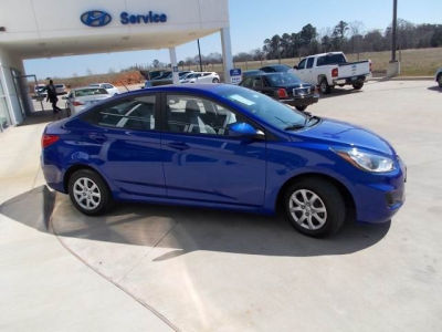 2012 Hyundai Accent  GLS