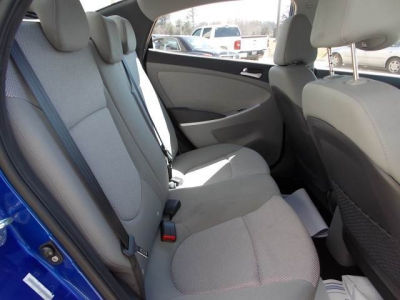 2012 Hyundai Accent  GLS