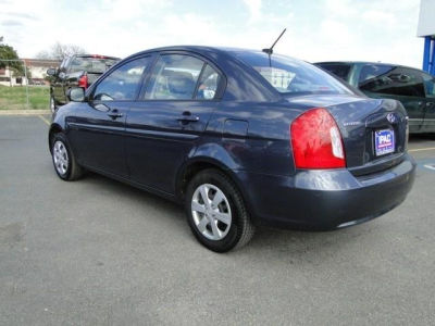 2011 Hyundai Accent  GLS