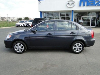 2011 Hyundai Accent  GLS