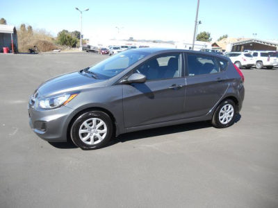 2012 Hyundai Accent  GS