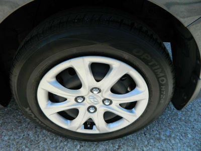 2012 Hyundai Accent GS