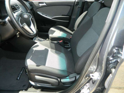 2012 Hyundai Accent GS